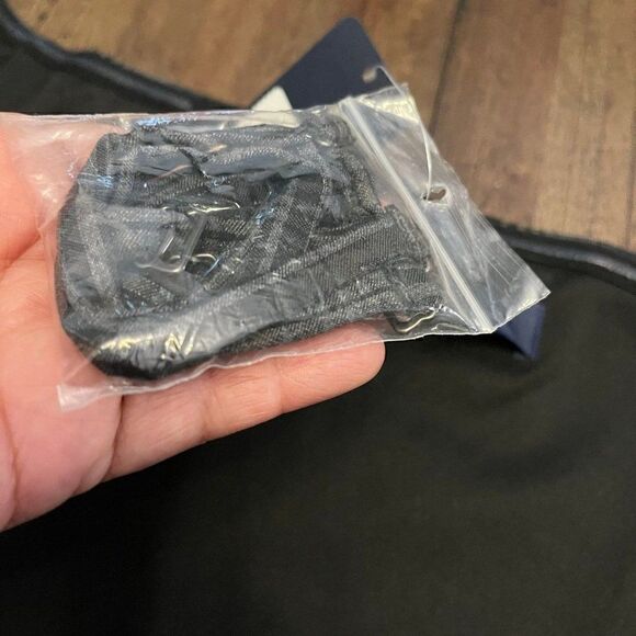 Rachel Roy Lexis Crop To - Picture 7 of 9